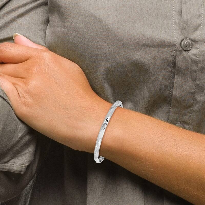 Curata 4.75mm 14k White Gold Satin Sparkle Cut Flexible Cuff Stackable Bangle
