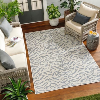 Livabliss Ravello Zebra Print Indoor/ Outdoor Area Rug