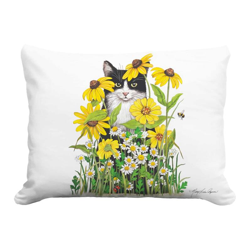 Magnolia Casual Outdoor Pillow Cat with Daisies 19x24