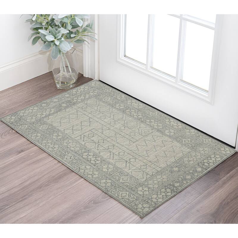 HomeRoots Southwestern Lodge Rectangle Area Rug - 36.00 in. x 24.00 in.  x 0.40 in.