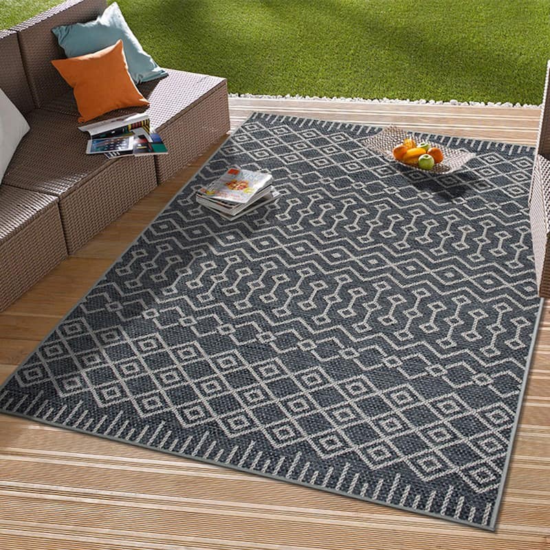 Trellis Bohemian Indoor/Outdoor Area Rug