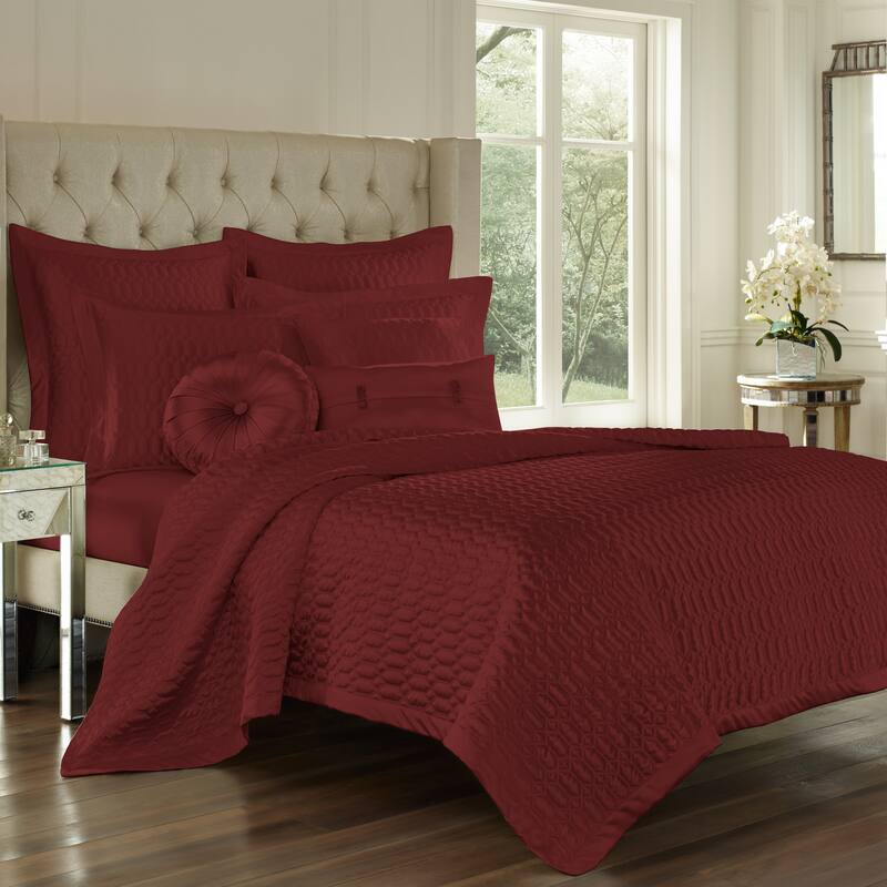 J. Queen New York Satinique Geometric Quilt