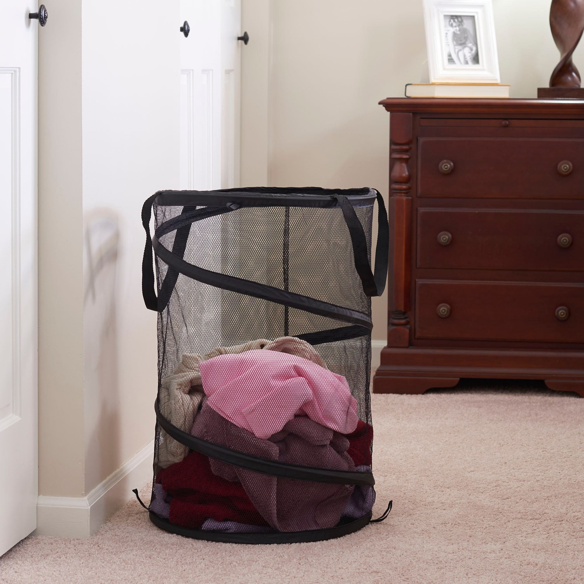 Pop-Up Mesh Laundry Hamper