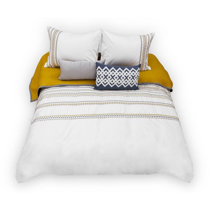 Lincove Reversible Quilt - Meticulous Craftsmanship, Diamond-Shaped Quilting