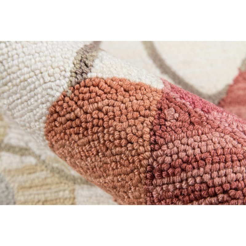 Momeni Summit Sand Abstract Floral Hand-hooked Area Rug
