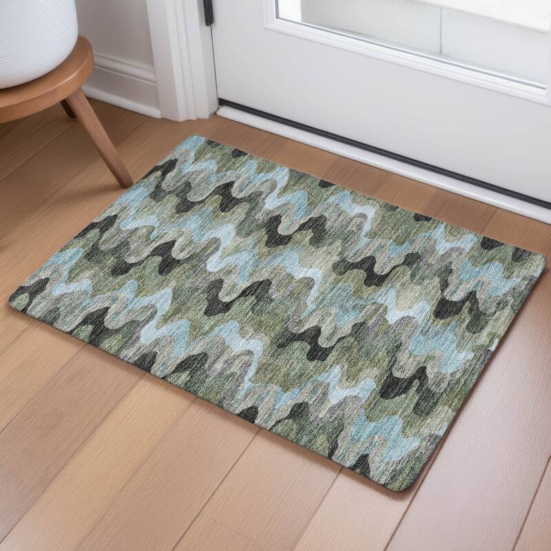 Machine Washable Indoor/ Outdoor Modern Mason Chantille Rug
