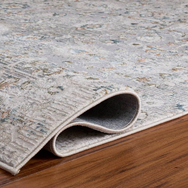 SAFAVIEH Maven Yesica Traditional Floral Rug