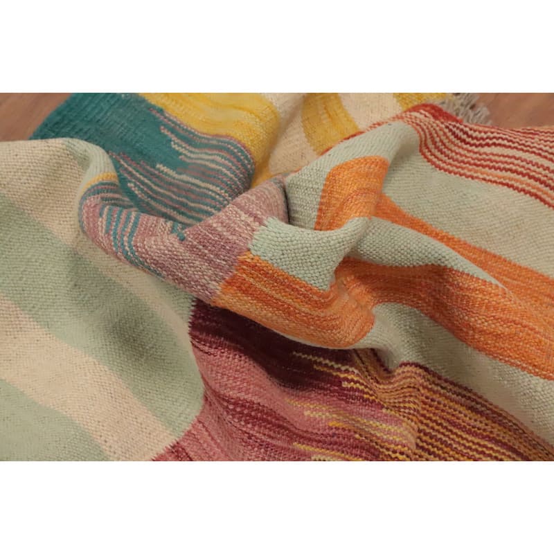 Hand Woven Oriental 100% Wool Carpet Southwestern Modern Multi-Colored Kilim Area Rug - 6' 5'' X 5' 0''