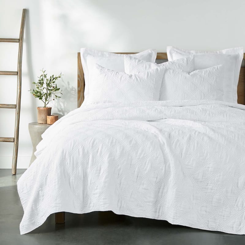 Washed Linen White Full/Queen Quilt - Levtex Home - Twin - Twin XL