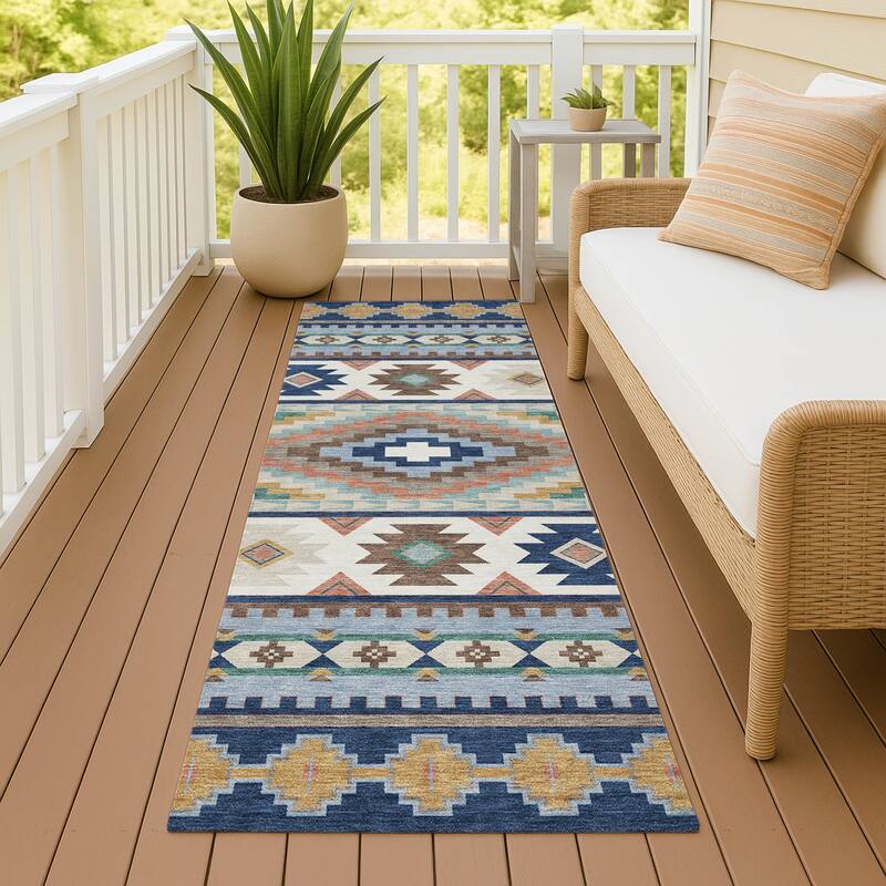Machine Washable Indoor/ Outdoor Modern Ottawa Chantille Rug - Navy - 2'3" x 7'6"