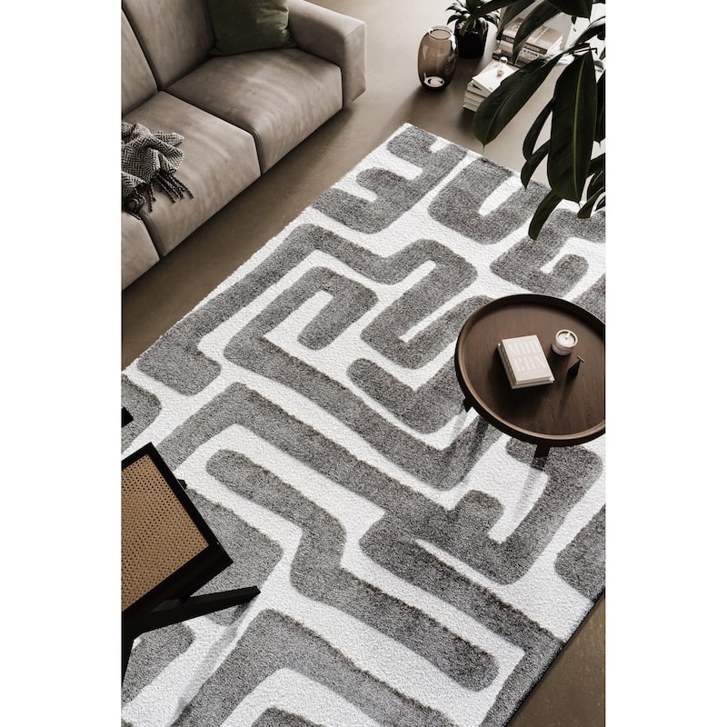 Lillian Gray and Ivory Recycled Polyester Area Rug - 9' x 12'