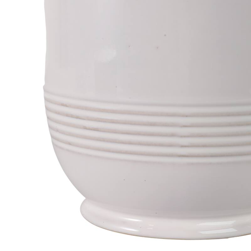 Ceramic Planter Scalloped Rim Ribbed Design Home Decor (Set of 2) - 8" x 8" x 6.75"