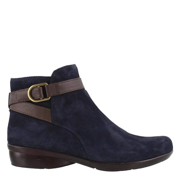 naturalizer ladies boots