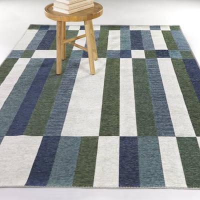 Huberto Modern Striped Indoor/Outdoor Area Rug
