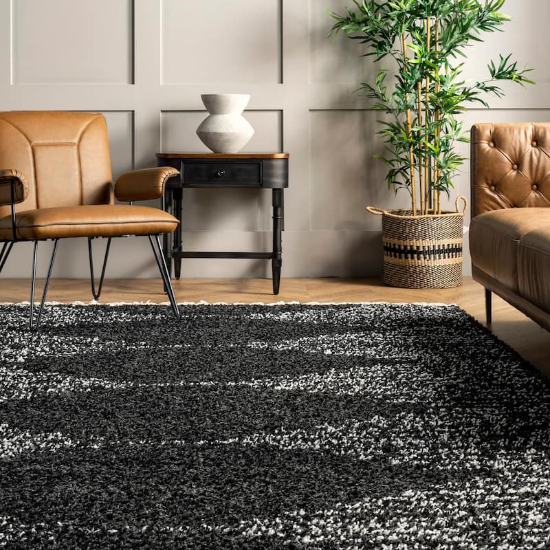 Nuloom Denton Diamond Shag Tassel Area Rug