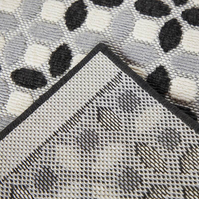 Francois Transitional Checkered Indoor/Outdoor Area Rug