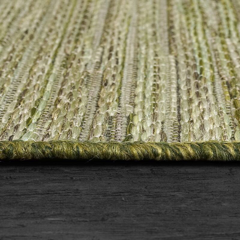 Dynamic Rugs Brighton Indoor/Outdoor Polypropylene Patio Backyard Area