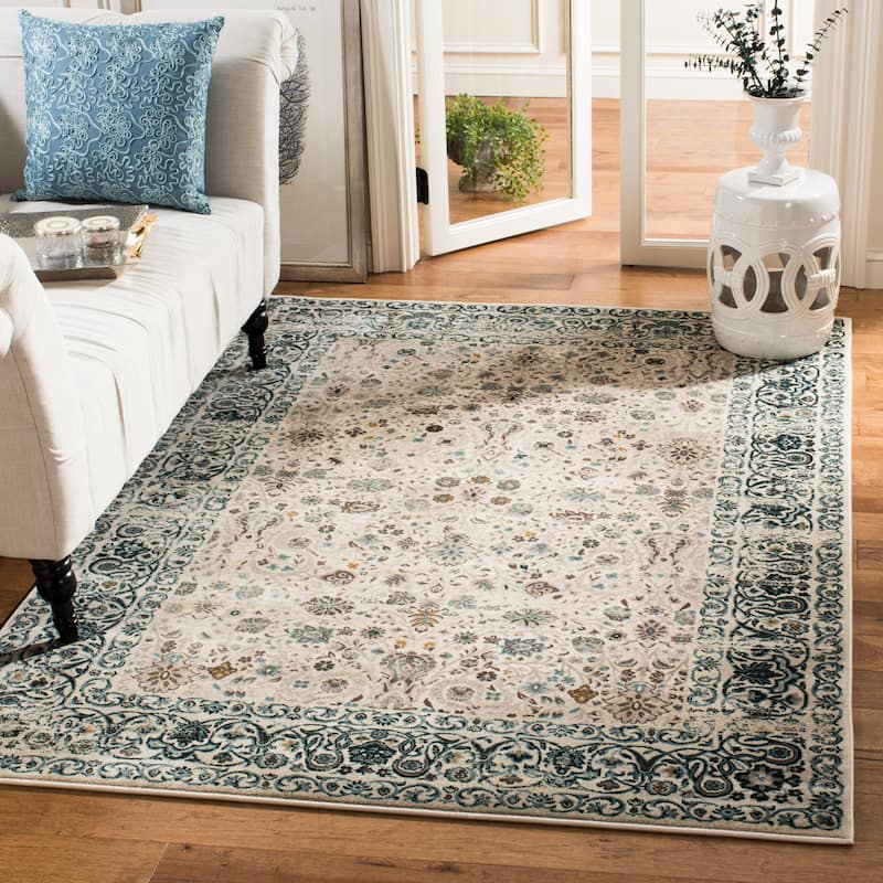 SAFAVIEH Serenity Shameera Traditional Oriental Rug with Fringe - 4' x 6' - Beige/Blue