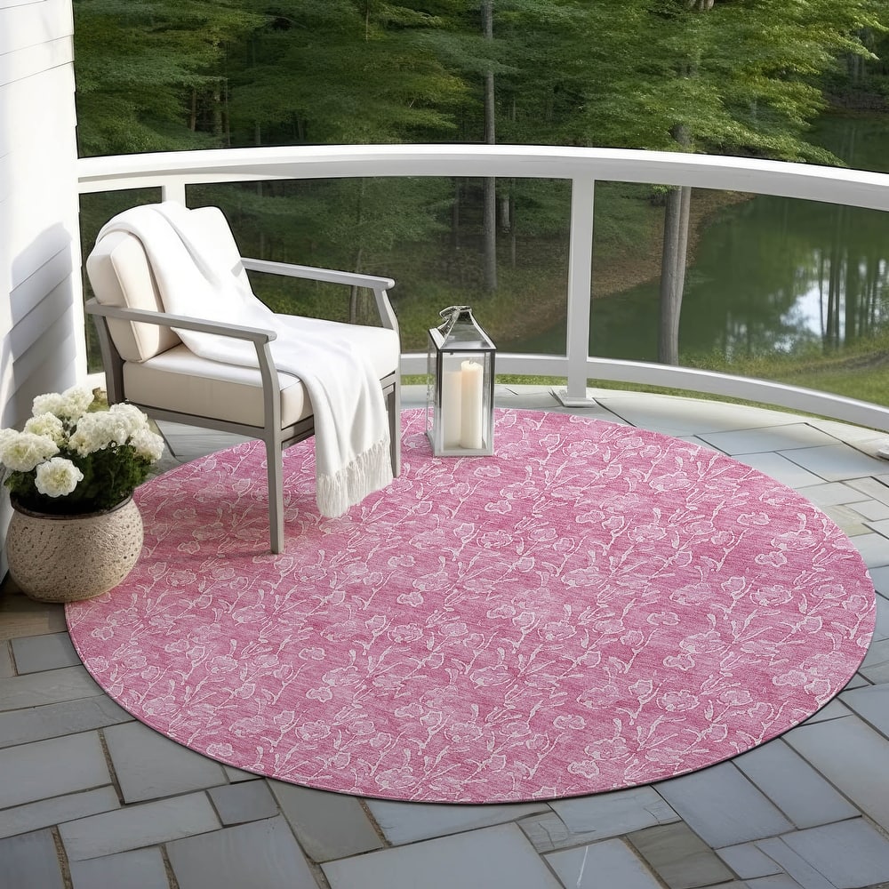 Machine Washable Indoor/ Outdoor Chantille Modern Floral Impressions Rug