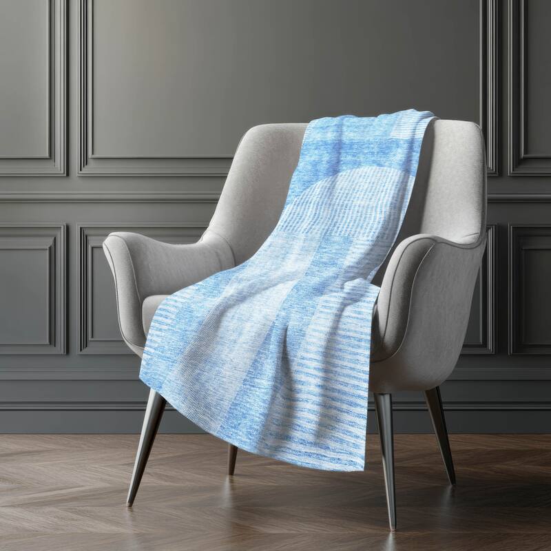 Premium Machine Washable Modern Geo Sherpa Throw Blanket