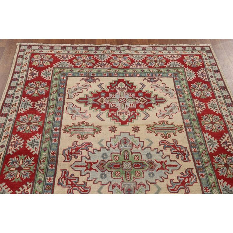 Kazak Area Rug Hand-Knotted Traditional Wool Carpet - 4'11" x 6'6"