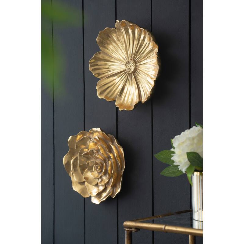Contemporary Rose Hanging Wall Decor with Gold Resin Floral Sculpture, for Living Room Hallway Bedroom Office