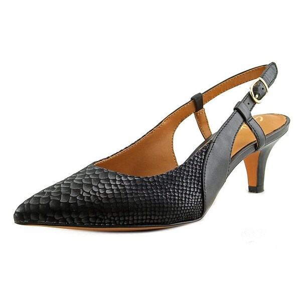 clarks narrative heels