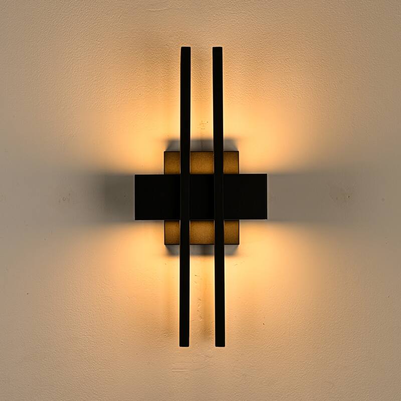 18 in. Sand Black 2x10W Integrated LED Outdoor Wall Lantern Sconce - Dimmable, 3000K, Wet Rated, Contemporary