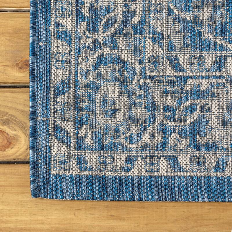 JONATHAN Y Palazzo Vine and Border Textured Weave Indoor/Outdoor Area Rug