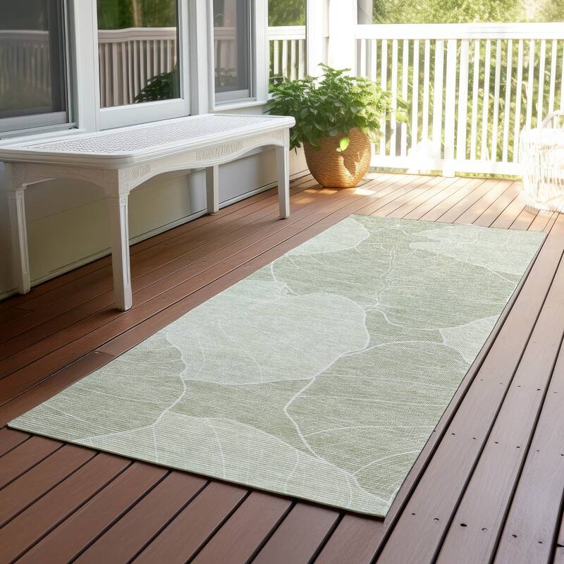 Machine Washable Indoor/ Outdoor Tropical Floral Chantille Rug - Celery - 2'3" x 7'6"