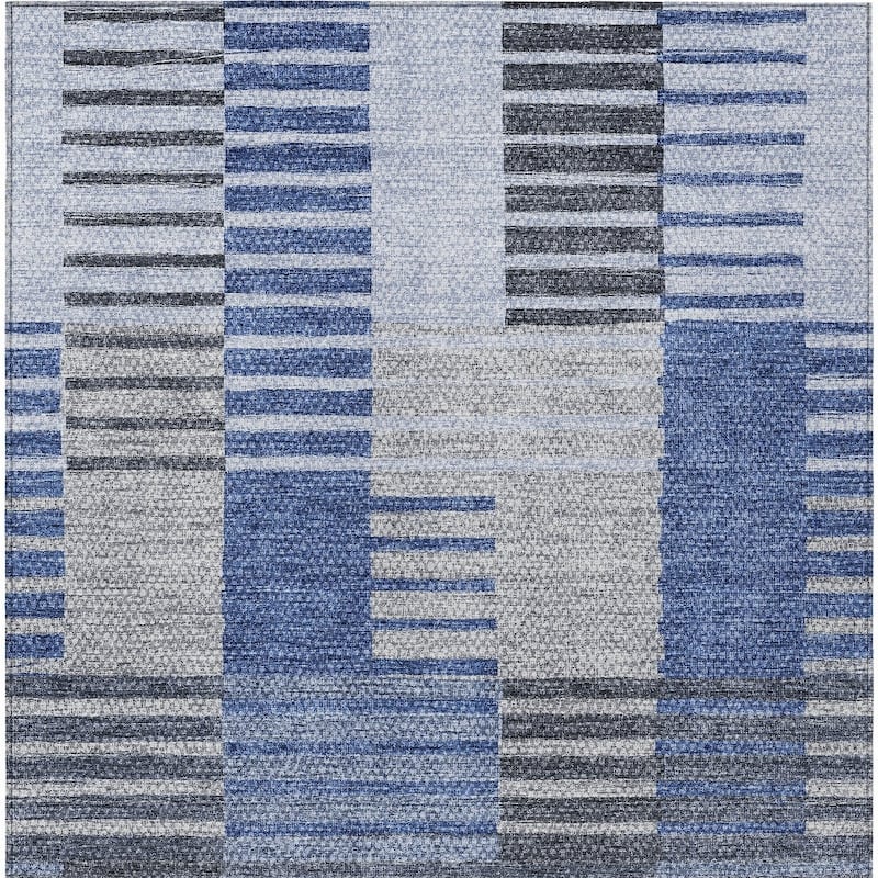HomeRoots Striped Transitional Rectangle Outdoor Rug