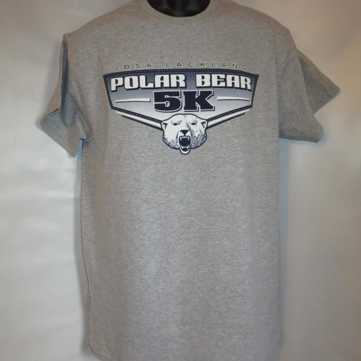 Shop Hole Jbsa Lackland Polar Bear 5k Adult Medium M Gray Shirt
