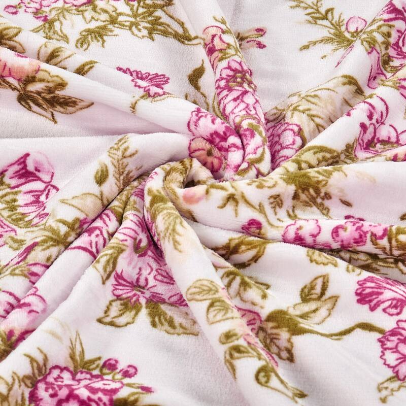 Printed Flannel Tropical Flower French / Puerto Rico Floral Throw