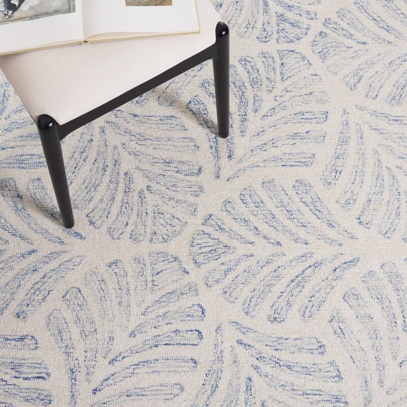 Martha Stewart by SAFAVIEH Handmade Samuela Wool Rug