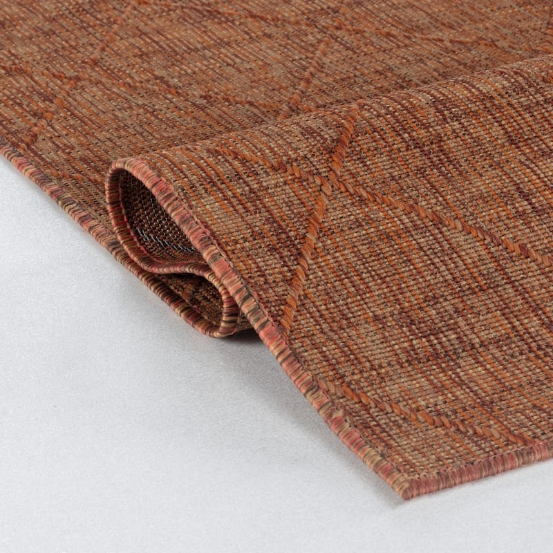 Larissa Collection Geometric Brick Indoor/Outdoor Area Rug