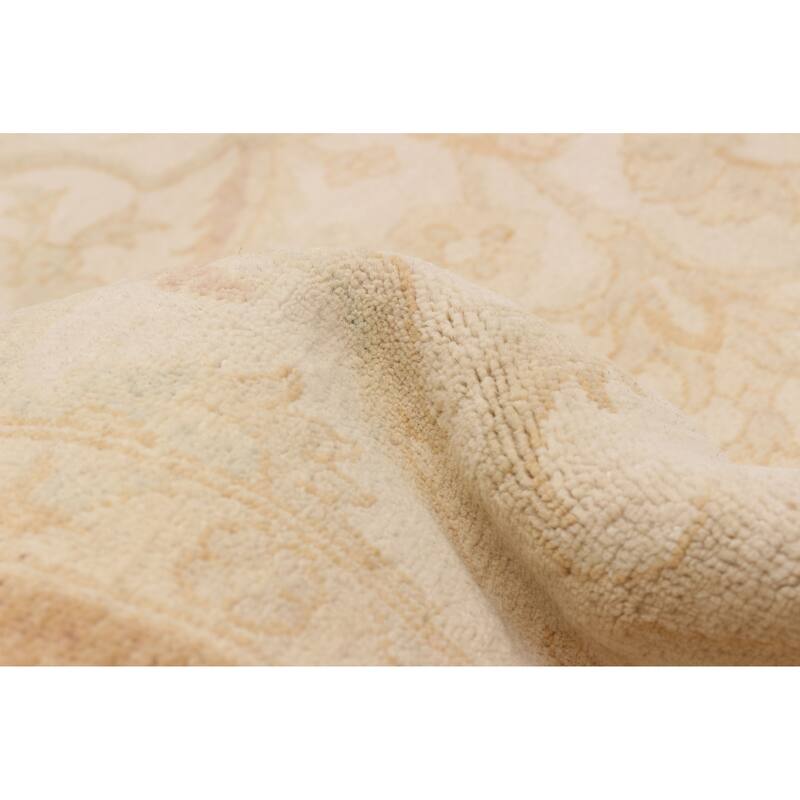 ECARPETGALLERY Hand-knotted Peshawar Oushak Ivory Wool Rug - 6'0 x 8'11