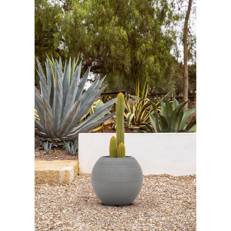 Veradek Strata Series Sphere 18'' Planter