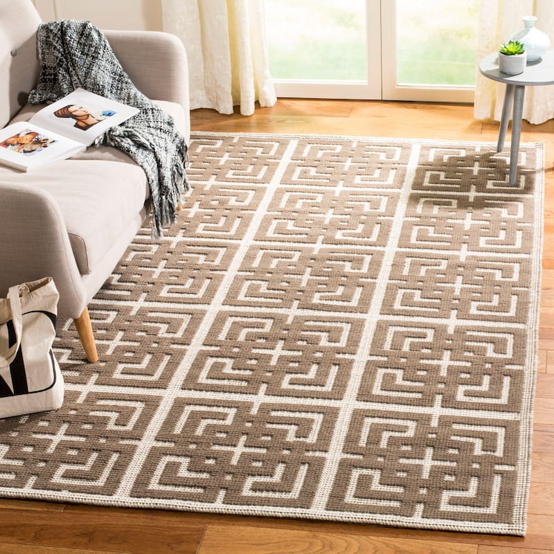 Martha Stewart by SAFAVIEH Handmade Vermont Wool Rug - 8' x 10' - Ivory/Brown