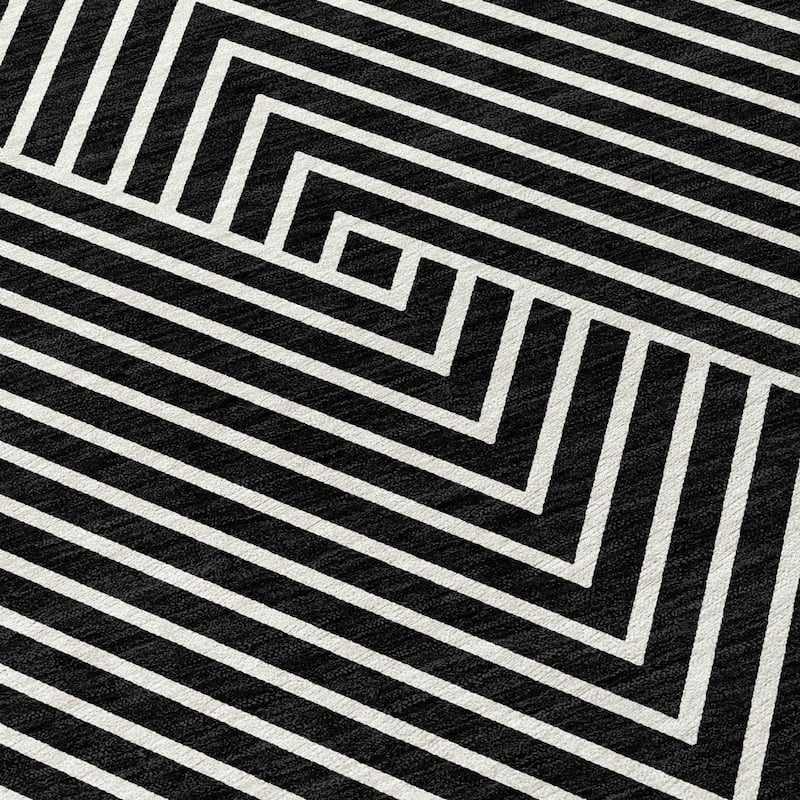 HomeRoots Geometric Transitional Rectangle Outdoor Rug
