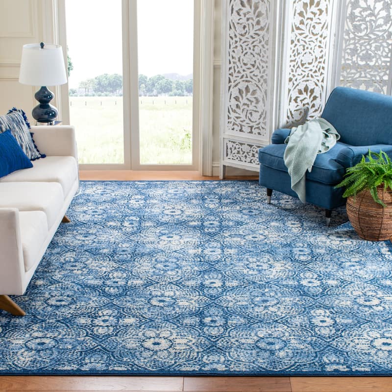 Martha Stewart by SAFAVIEH Faigel Traditional Rug - 6'7" Square - Navy/Creme