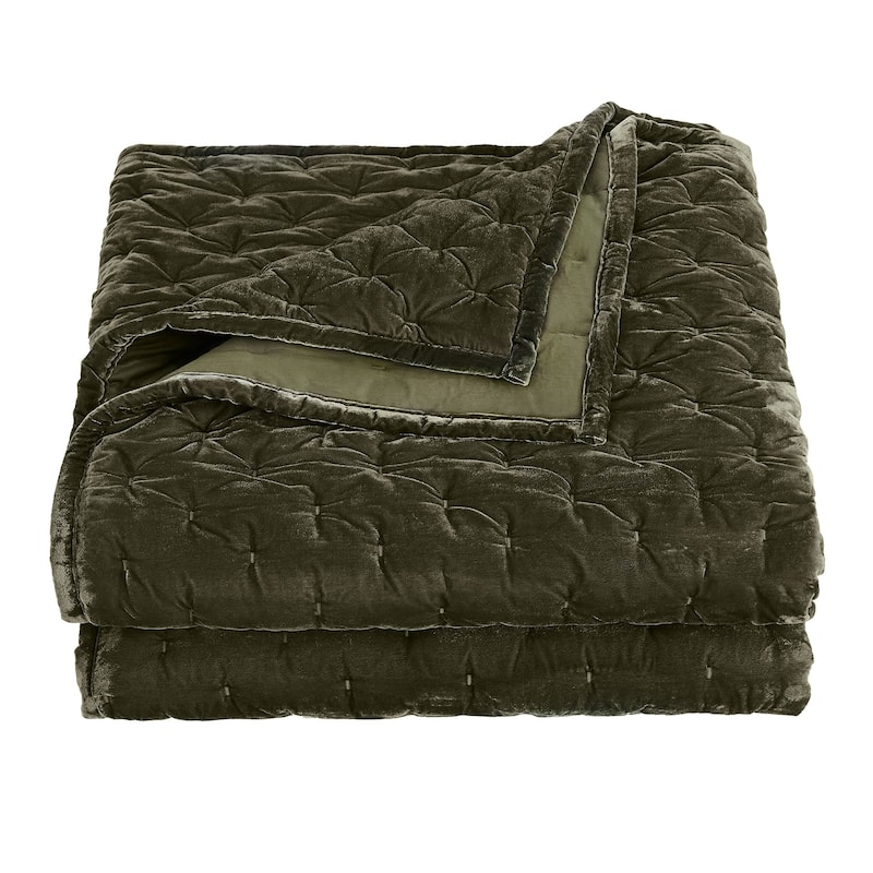 HiEnd Accents Stella Solid Color Faux Silk Velvet Romantic Modern Rustic 1 Piece Quilt