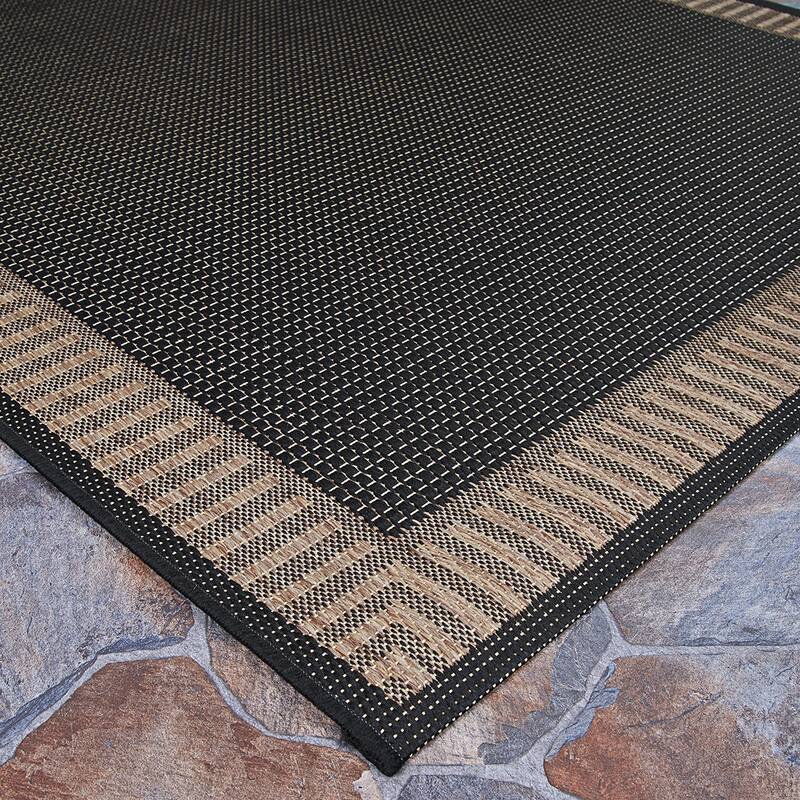 Pergola Flame Indoor/ Outdoor Area Rug