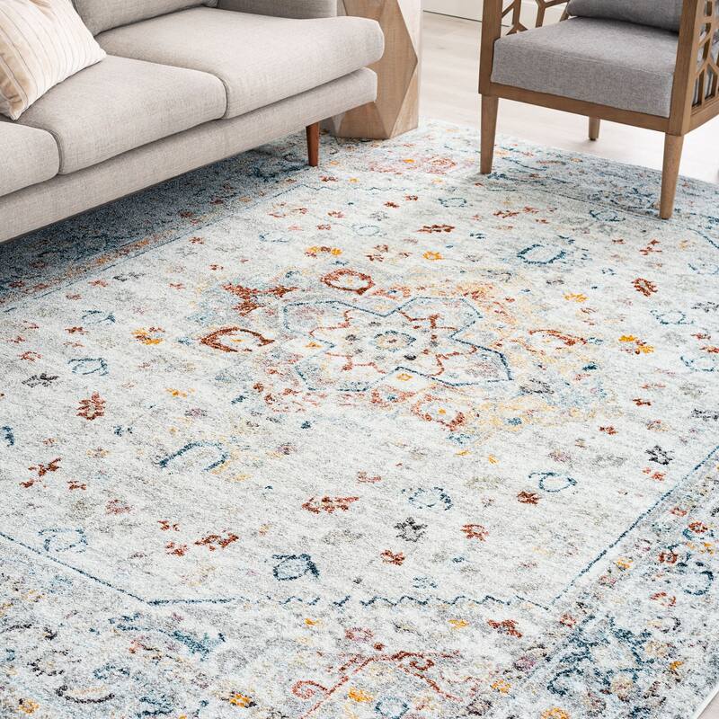 Whitfield Vintage Medallion Indoor Area Rug - 6'7'' x 9'6'' - Cream