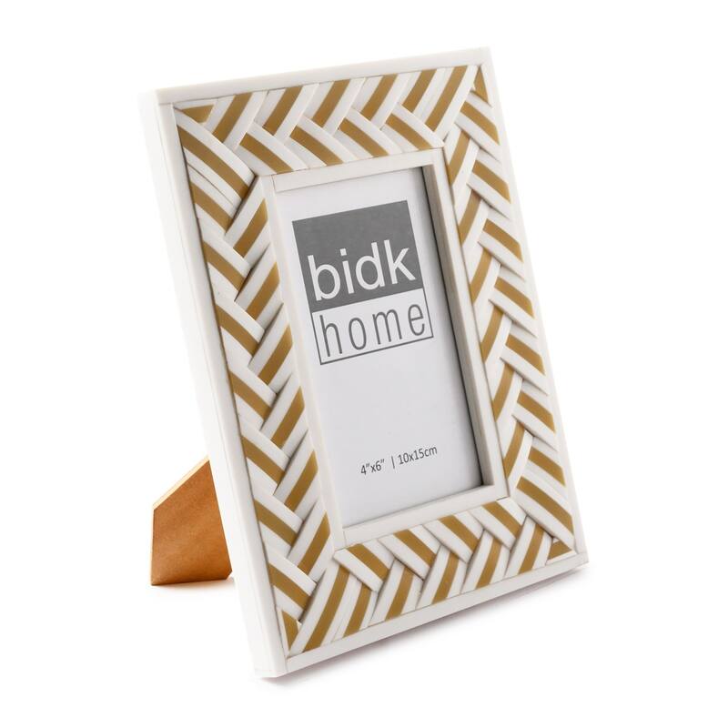 Herringbone Patterned Picture Frame - for 4" x 6" Photo - White and Gold - 4-inchx6-inch