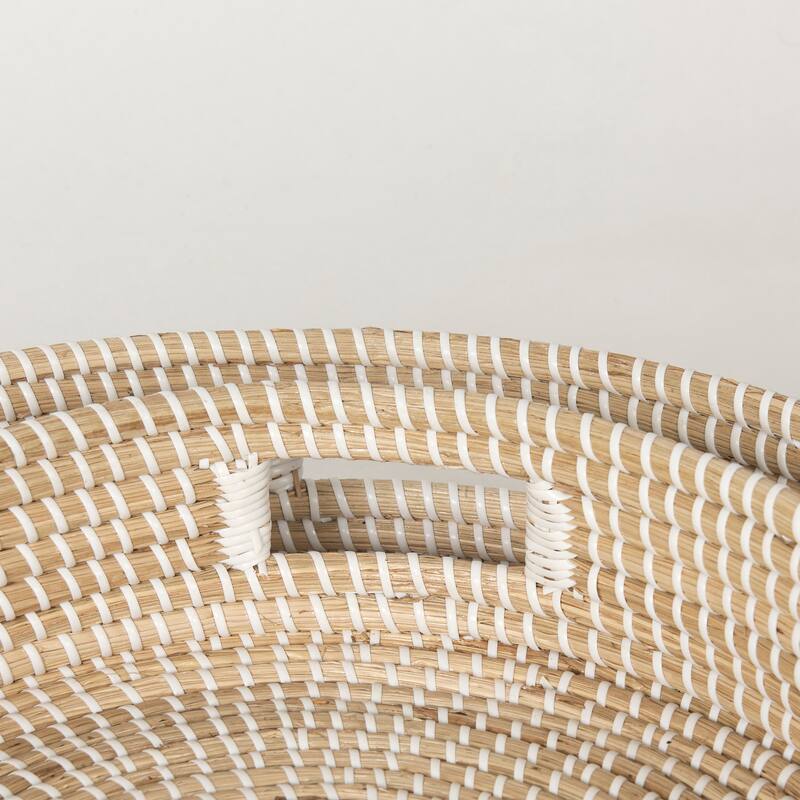 Kalama Brown Seagrass Trays With Handles (Set of 2) - 22.0L x 22.0W 3.9H