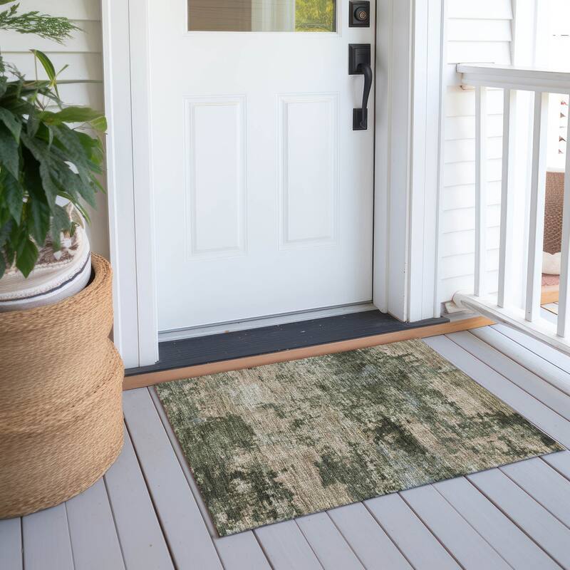 Machine Washable Indoor/ Outdoor Modern Jenna Chantille Rug - Olive - 1'8" x 2'6"