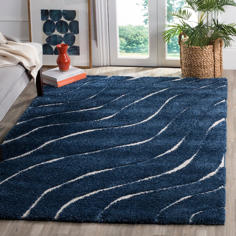 SAFAVIEH Florida Shag Hervor Soft Serene Waves 1.2-inch Thick Rug - 5'3" x 7'6" - Dark Blue/Cream - Rectangle
