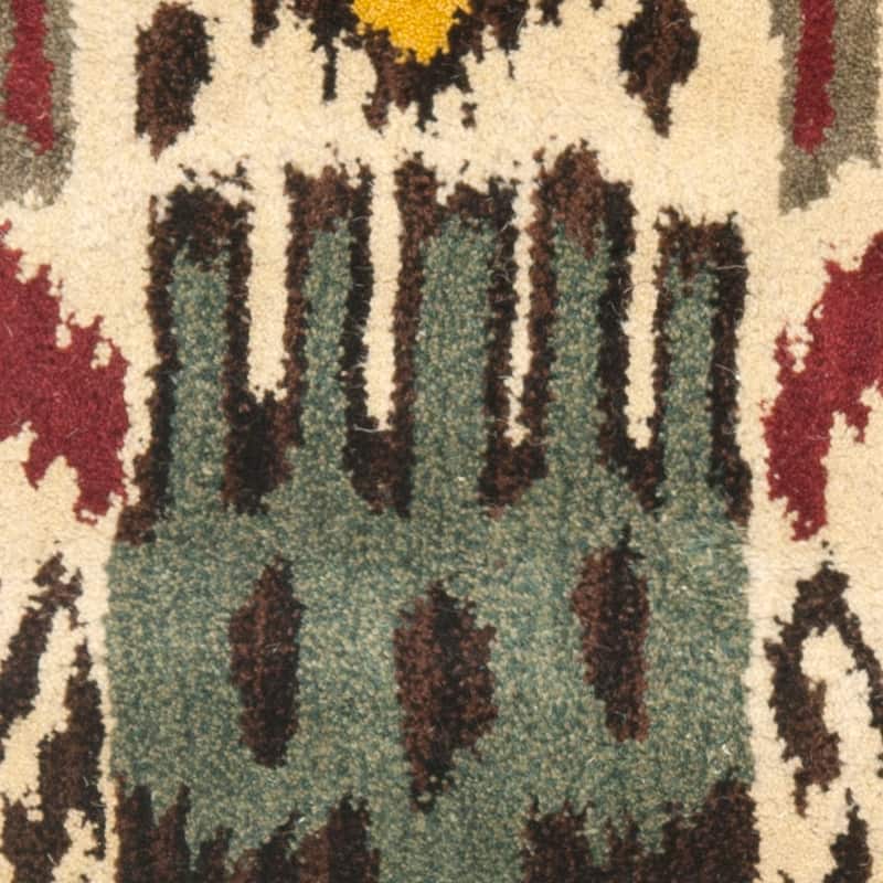 SAFAVIEH Handmade Ikat Shianne Modern Wool Rug
