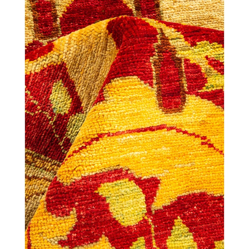 Overton Hand Knotted Wool Contemporary Floral Red Area Rug - 3' x 5'