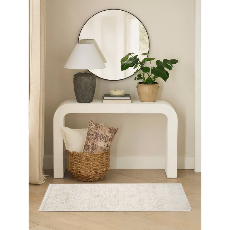 Nourison Dekor Indoor only Cream / Ivory Persian Area Rug - Ivory - 2' x 4'